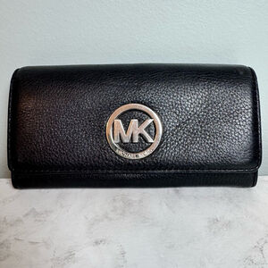 Women's Michael Kors Pebbled Leather Fulton Continental Flap Wallet Black